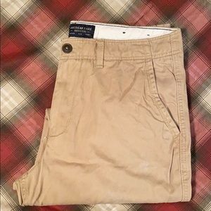 AE relaxed straight khaki - men’s - 34x36